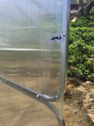 Attēls Modulārā metāla siltumnīca GAUDI 4 m platumā, 40x20 mm rāmis