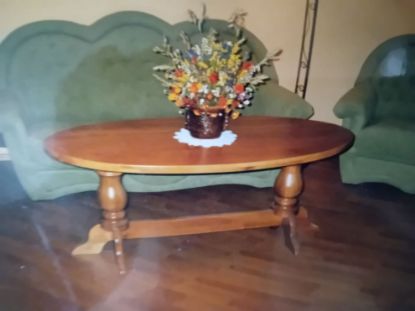 Attēls Individuāli izgatavotas masīvkoka mēbeles un dizaina elementi