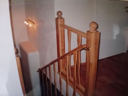 Attēls Individuālas koka kāpnes pēc pasūtījuma