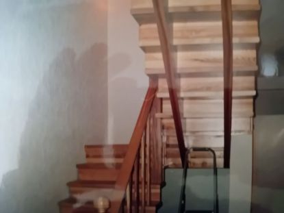 Attēls Individuālas koka kāpnes pēc pasūtījuma