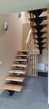 Attēls Individuālas koka kāpnes pēc pasūtījuma